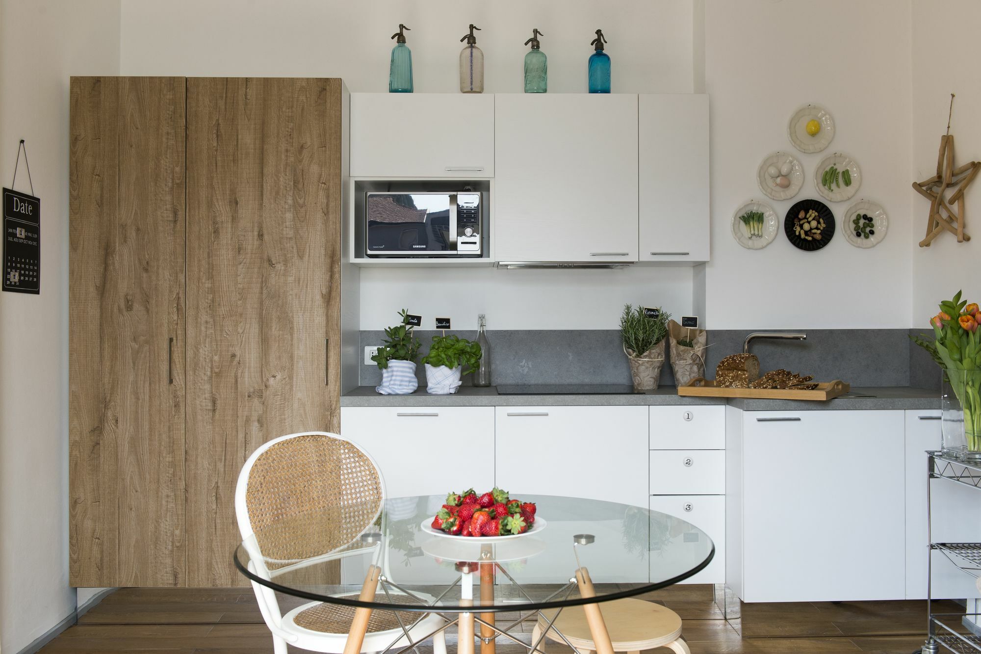 Correggio Apartment *